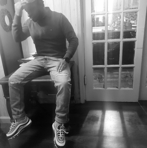 Meet your Posher, Mitch - Picture 5 of 6